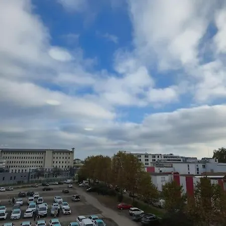 302 - 2 Pieces Equipe A Apartament *