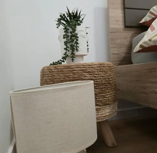 Appartement 302 - 2 Pieces Equipe A *